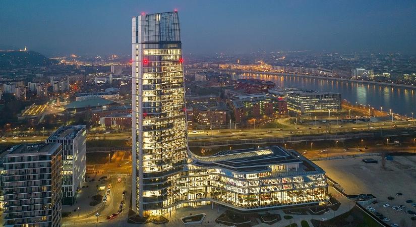 Egy csövön vitatkozik Magyarország és Horvátország