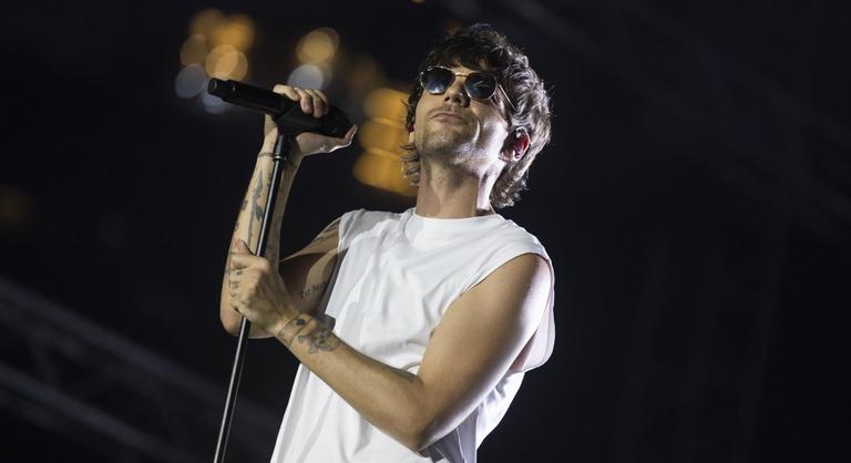 Louis Tomlinson elérzékenyülve beszélt Liam Payne elvesztéséről