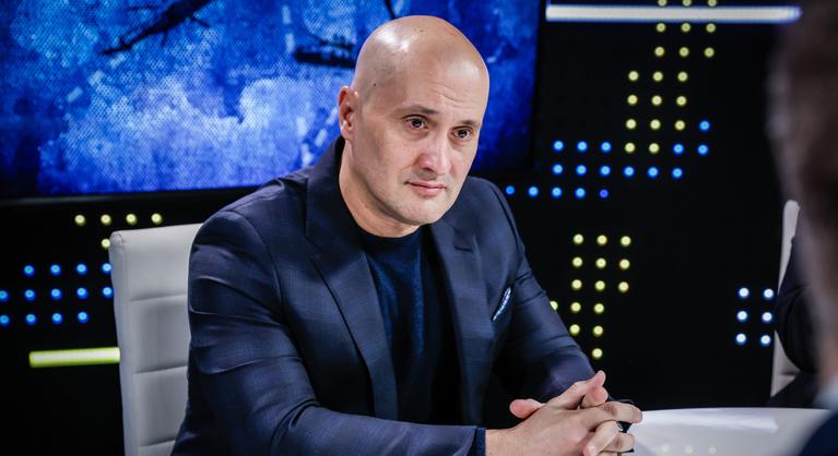 Tarjányi Péter: Kína nagyon sokszor úgy öleli már Oroszországot, hogy ad, de közben többet vesz el
