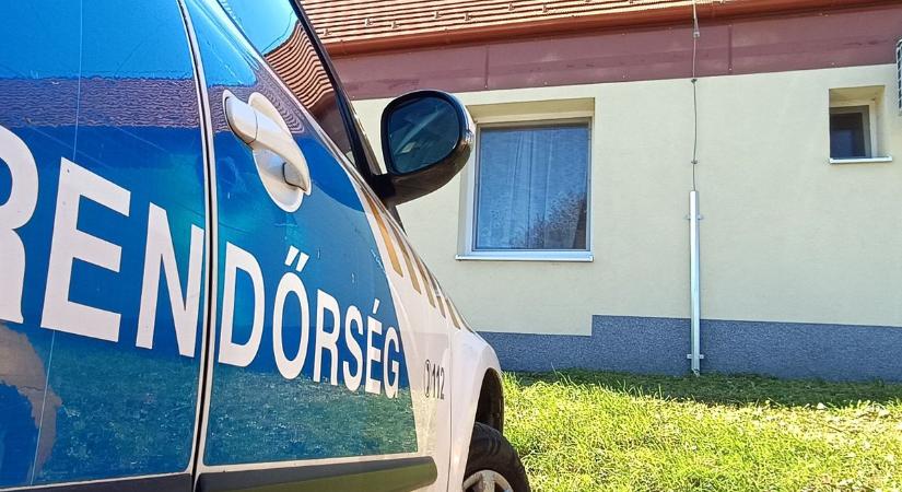Betörés nyomait vizsgálta a rendőrség a gyermekintézménynél