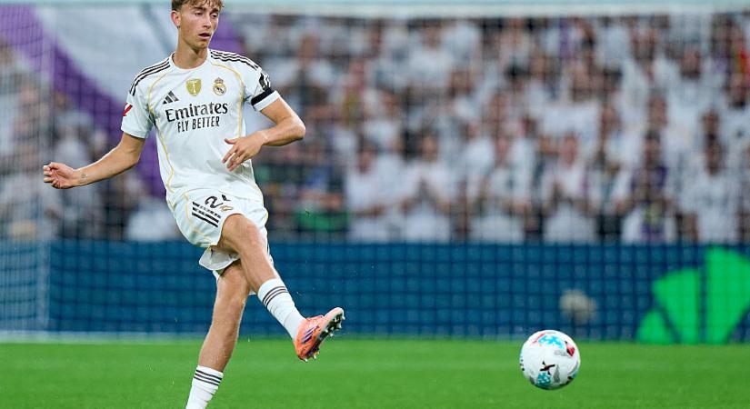 Vb 2026: Dean Huijsen sérülés miatt kikerült a spanyol válogatottból