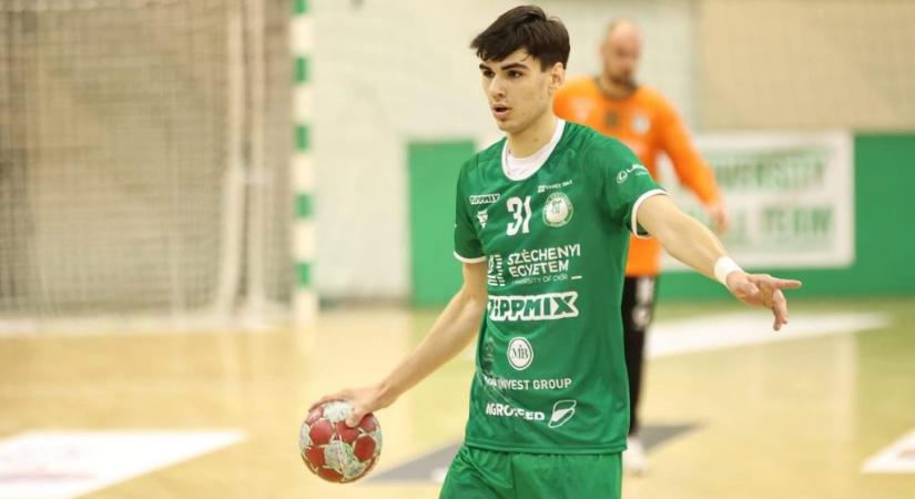 A Szeged Győrből igazolt utánpótlás-válogatott irányítót