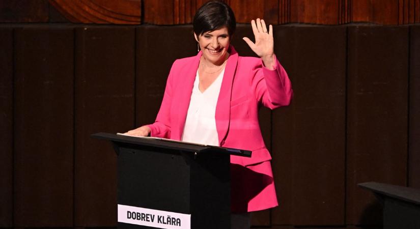 Összenő, ami összetartozik: Dobrev Kláráék dobtak mentőövet Magyar Péternek