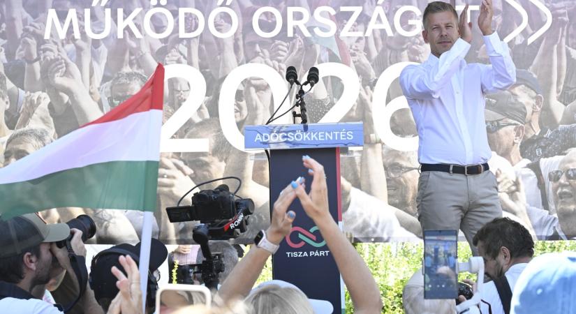 Kaszab Zoltán: Ukrajna befolyásolni próbálja a magyar választást