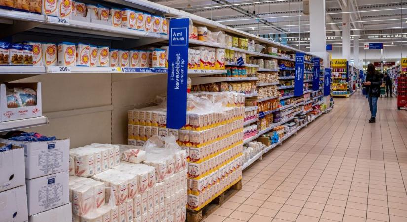 Nagy értékű bolti lopáson értek egy magas rangú kormánytisztviselőt