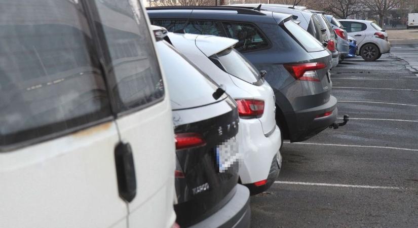 Parkolóparák – Az autósok titkos szabályzata