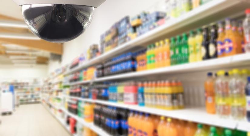 Még mindig nem tudni, ki az a magas rangú kormánytisztviselő, aki lopott a Lidlben