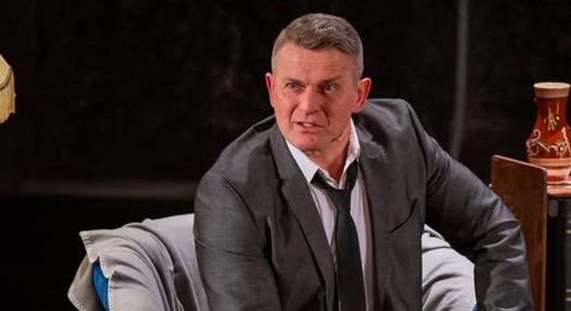 Megkapta a vágyott megalkuvás nélküli életet, de ezzel szörnyű, hazátlan idegenség is járt
