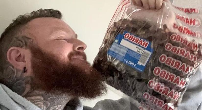 3 kiló gumicukor juttatta kórházba a férfit, el sem hiszed, mi történt ezután