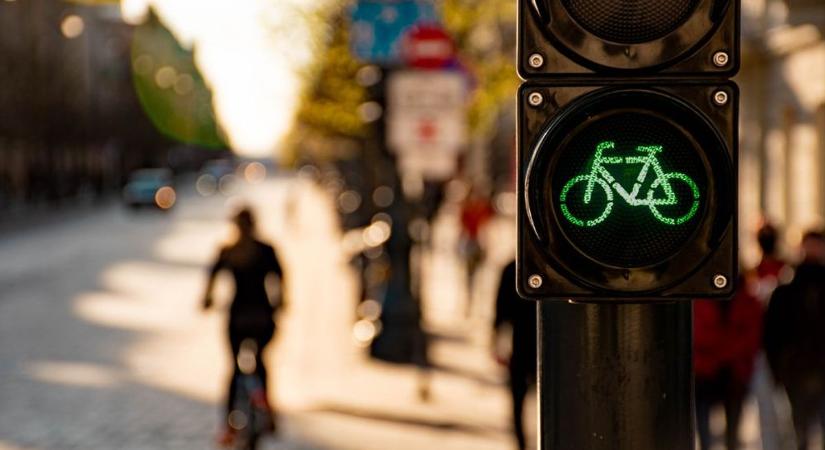 Zöld utat kaptak a szegedi bringások, mostantól tényleg élmény lesz tekerni a városban