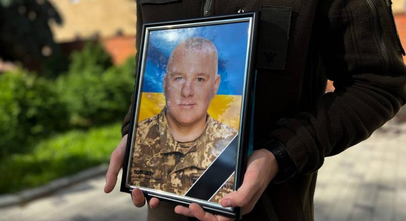 Gyász: 47 éves katona temetésére került sor Munkácson