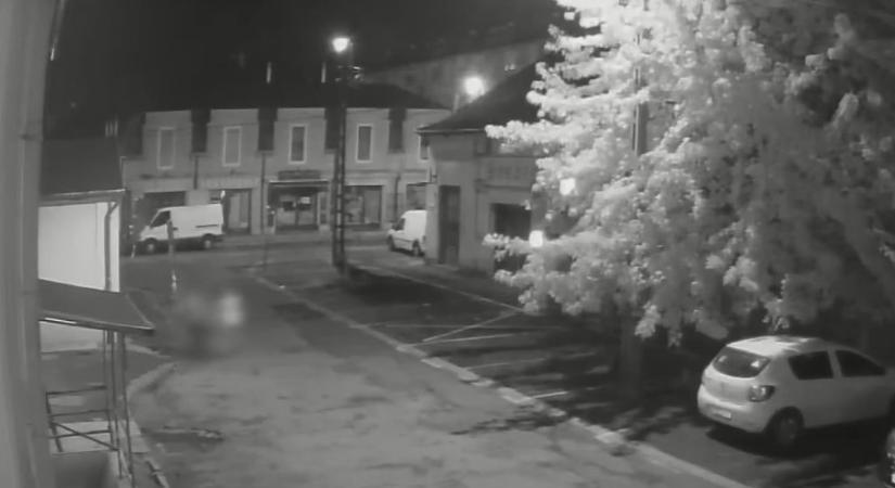 Letöltendőt kértek a 15 éves fiúra, aki betontömböt dobott egy alvó hajléktalanra Budapesten – videón az eset