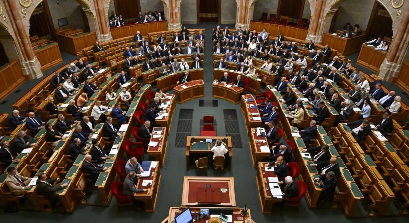 Új adószabályok 2025-től: bemutatunk minden részletet az első csomagból