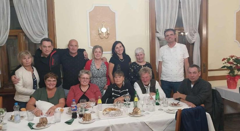 Ballagásuk 35. évfordulóját tartották a Csepregi Nádasdy Tamás SZKI diákjai