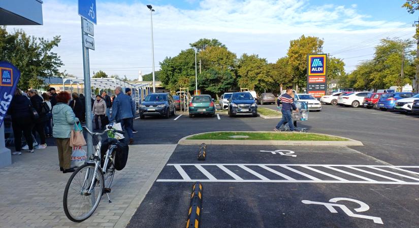 Lehet potyázni az új debreceni ALDI-nál?