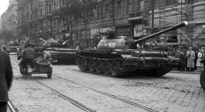 Tisztelet a hősöknek – az 1956-os forradalomra és szabadságharcra emlékeznek