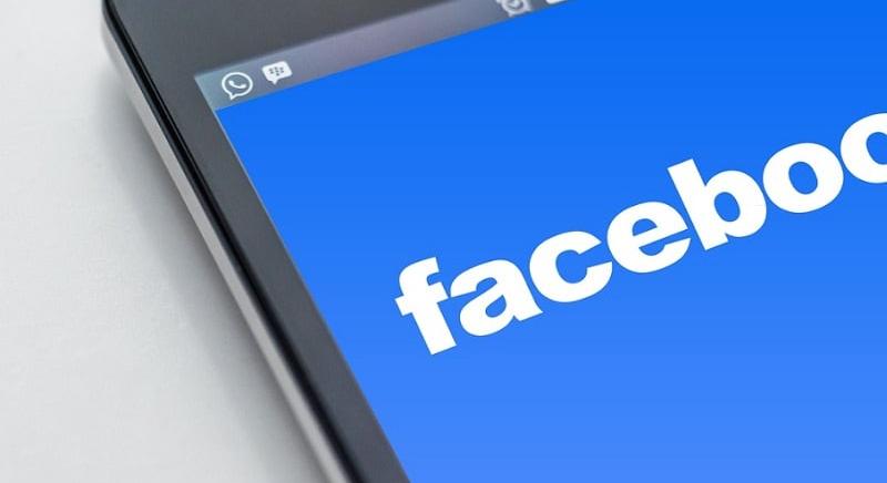 Most érkezett: Belenyúl a Facebook az algoritmusba