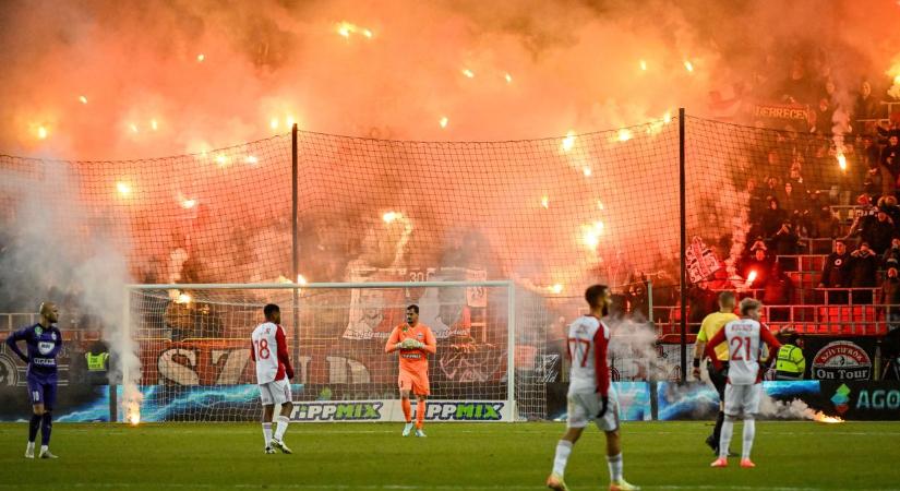 Újabb fantomjátékosai vannak a DVSC-nek?