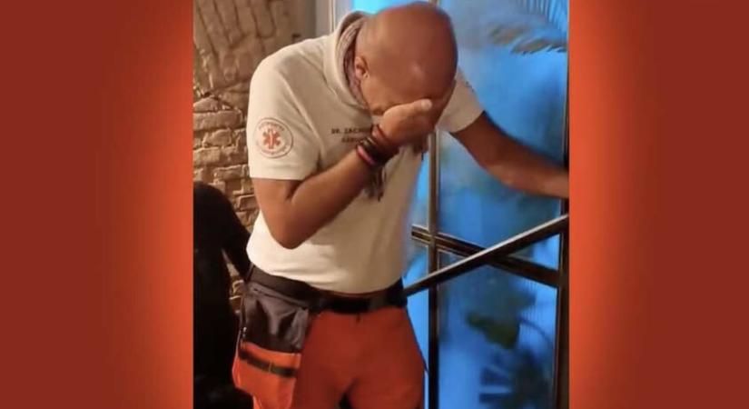Megható videón, ahogy a mentősök meglepték a nyugdíjas Zacher doktort