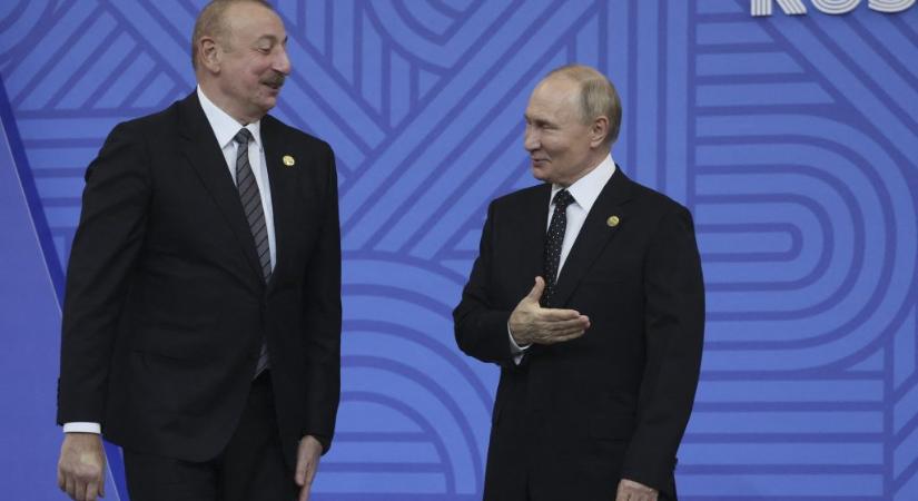 Putyin személyesen magyarázta el az azeri elnöknek, hogy lőtték le véletlenül az utasszállító repülőgépet
