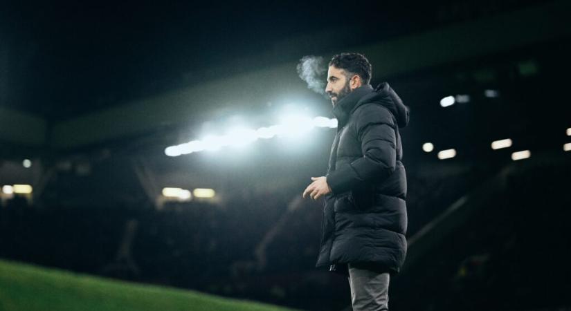 Hiába a gyenge eredmények, úgy tűnik, megnyugodhat a Manchester United edzője