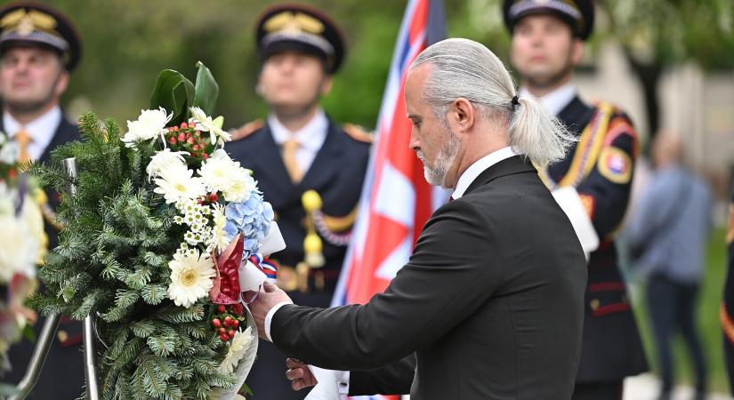 1,5 millió eurós beruházási hitelt vesz fel Galánta