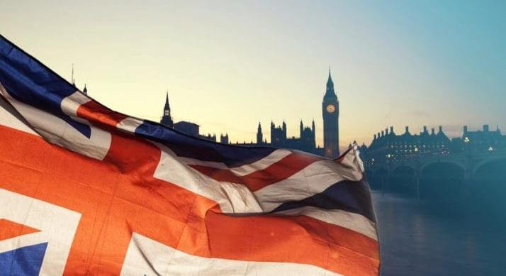 Brit könnyűrakéták Indiának – Együttműködnek a haditengerészet területén is