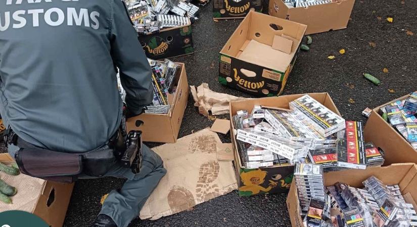 12 milliónyi csempész cigivel bukott meg egy román kisbusz sofőrje az M1-es autópályán