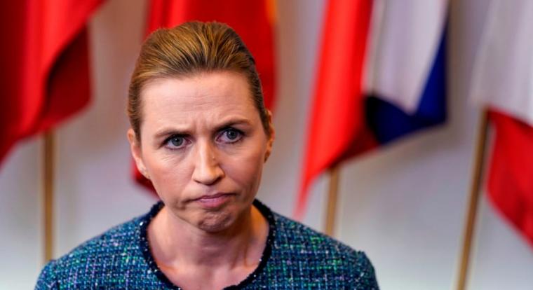 Dánia betiltaná a közösségi médiát a 15 év alattiak számára