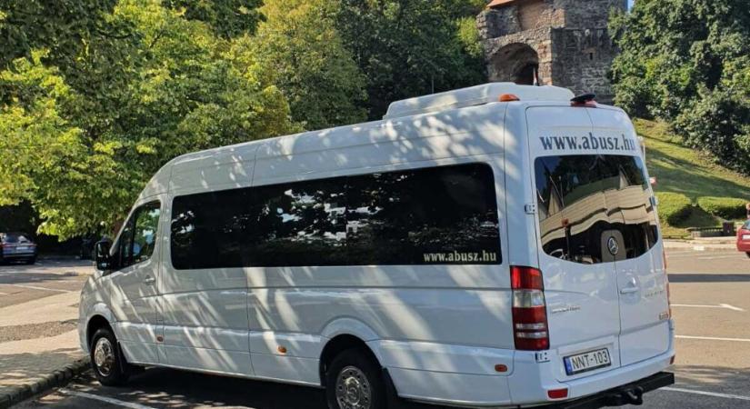 Minibusz bérlés sofőrrel – utazás kényelmesen, zökkenőmentesen