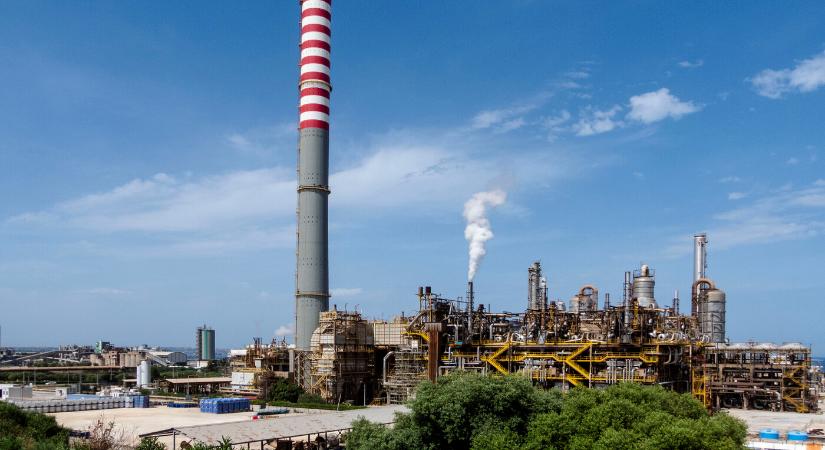 A Lukoil egyik üzemére mértek csapást az ukrán erők