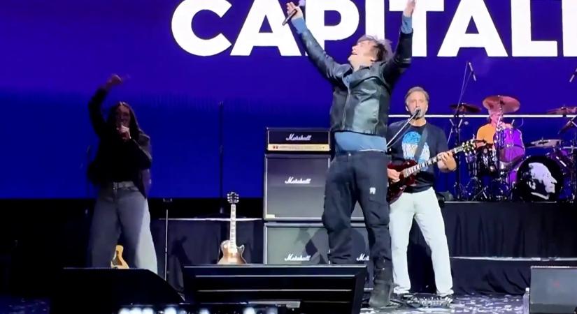 Radar – A „láncfűrészes” elnök bőrdzsekiben koncerzetett  videó