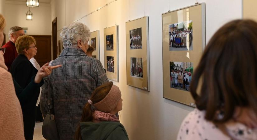 Örökkévalóságba dermedt pillanatok a kastélyban