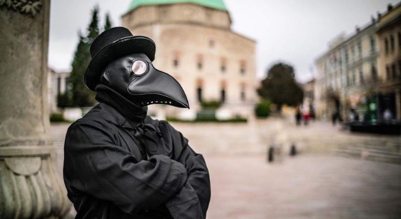 Tökéletes Halloween Pécsen – egész napos boszorkányos kaland a Zsolnay Negyedben!