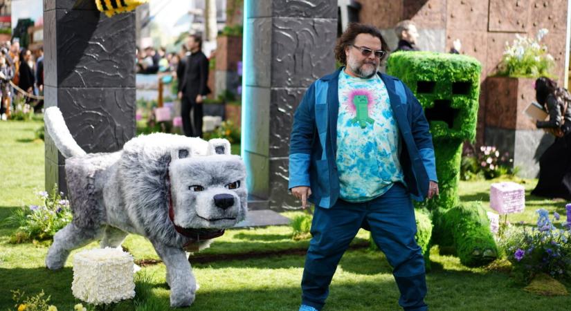 Hivatalosan is bejelentették – jön Minecraft-film második része