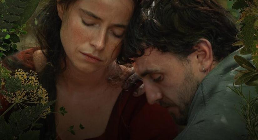 Jessie Buckley és Paul Mescal párosával könnyezve nézzük majd, mi vezetett a Hamlet születéséhez – trailer