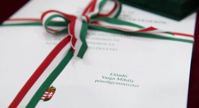 Költségvetési Tanács: Sokba kerül a választási osztogatás