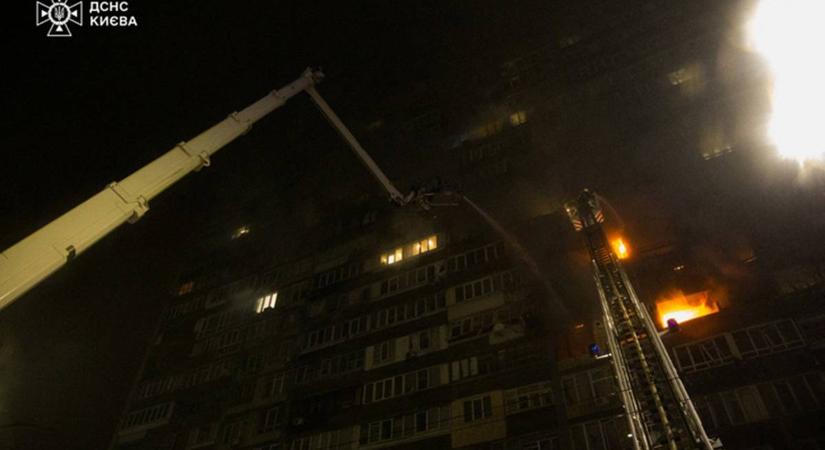 Óriási támadást indítottak az oroszok Kijev és több város ellen, egy kisfiút megöltek a rakéták