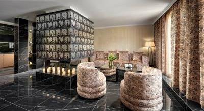 Budapest legújabb all-suite boutique hotele megidézi a régi mulatók bohém világát