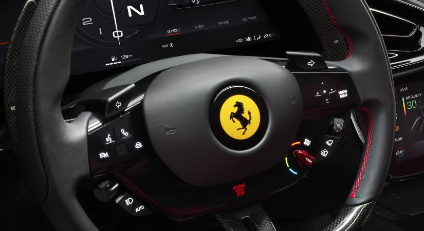 Bejelentették a villanyautót, bezuhant a Ferrari értéke