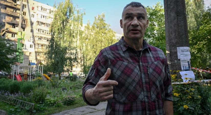 Kijev nagy részén nincs áram az éjszakai orosz rakétatámadások miatt