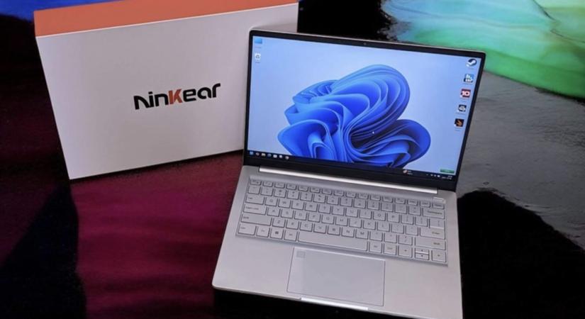 Ninkear S14 laptop teszt – Kis súly, nagy ambíció