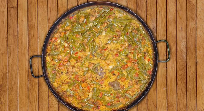 Így készül Spanyolország legszínesebb étele: a paella – könnyű, gyors recept