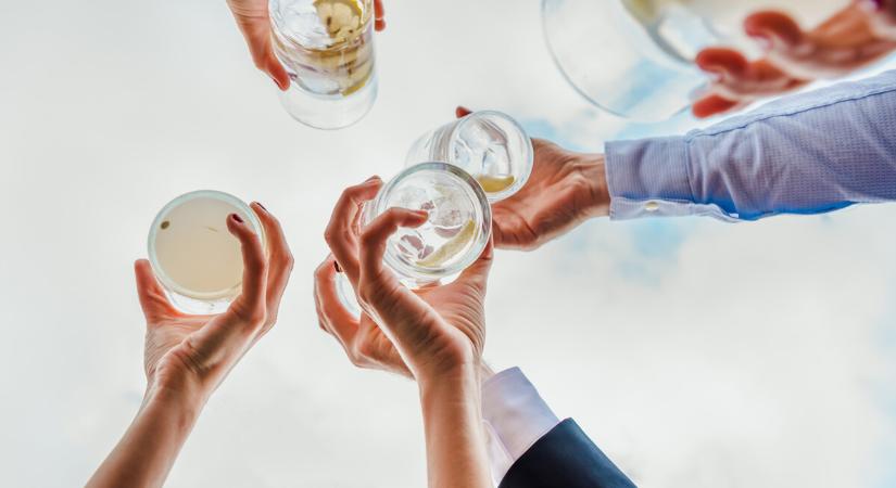 Csak tini vagy már függő? címmel elindult a Médiaunió új kampánya
