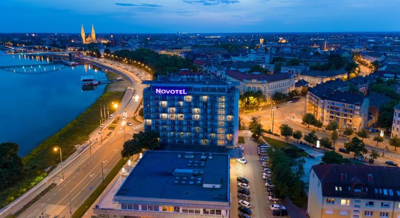 Szegedi siker a turizmus világában – döntős a Novotel Szeged a Business Excellence Díjon