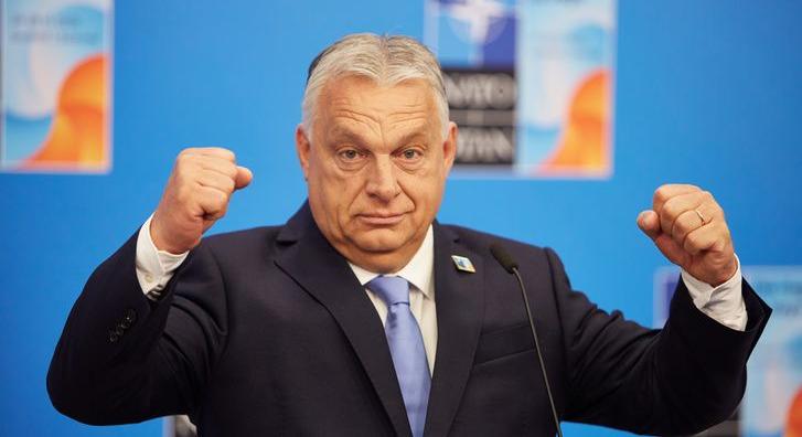 Mégis Orbán fizette a dublini meccsre a magángépes utat