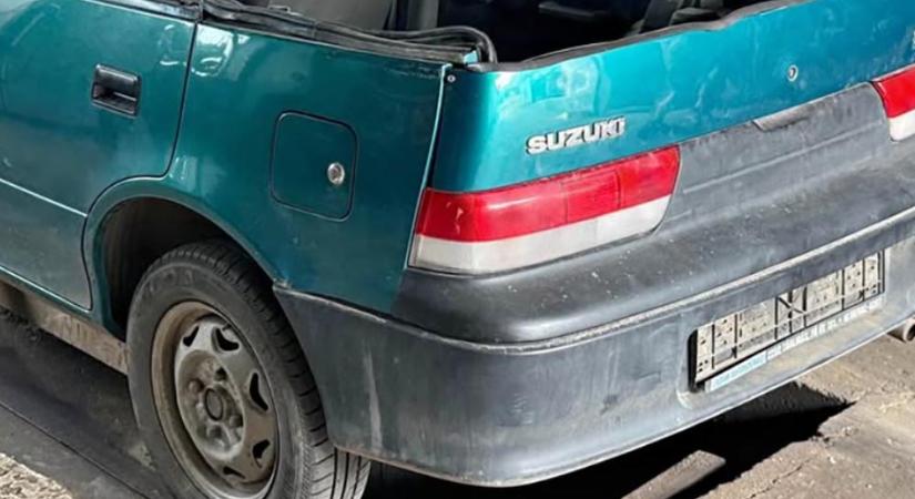 A nap hirdetése – kókányolt Suzuki kabrió kizárólag tanyára