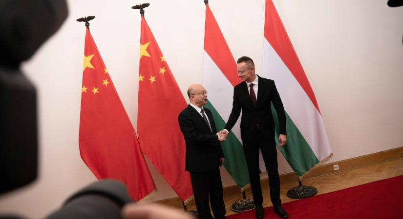 Magyarország sokat profitál a Kínával fenntartott stratégiai együttműködéséből