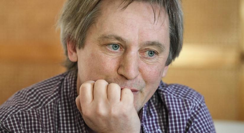 Háy János Krasznahorkai Nobel-díjáról: „Drukkolok, hogy ne tehertétel legyen”