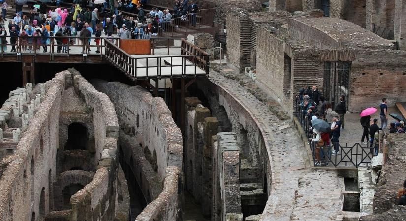 Turisták, figyelem: megnyitják a titkos földalatti aluljárót a római Colosseum alatt